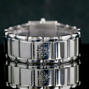 Patek Philippe Twenty~4 4910/10A-010 factory diamond setting Top condition grey dial - Image 3