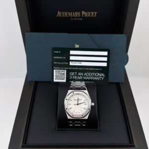 Audemars Piguet Royal Oak 77350ST.OO.1261ST.01 Stainless Steel Silver-Toned Dial - Image 2