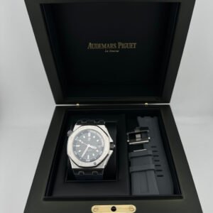 Audemars Piguet Royal Oak Offshore 15720ST.OO.A009CA.01 Diver Stainless Steel Grey Dial (2023) - Image 2