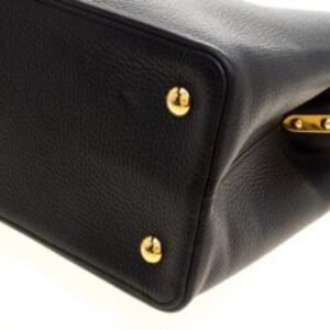 Louis Vuitton Black Taurillon Leather Capucines MM Bag - Image 11