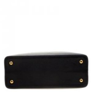 Louis Vuitton Black Taurillon Leather Capucines MM Bag - Image 6